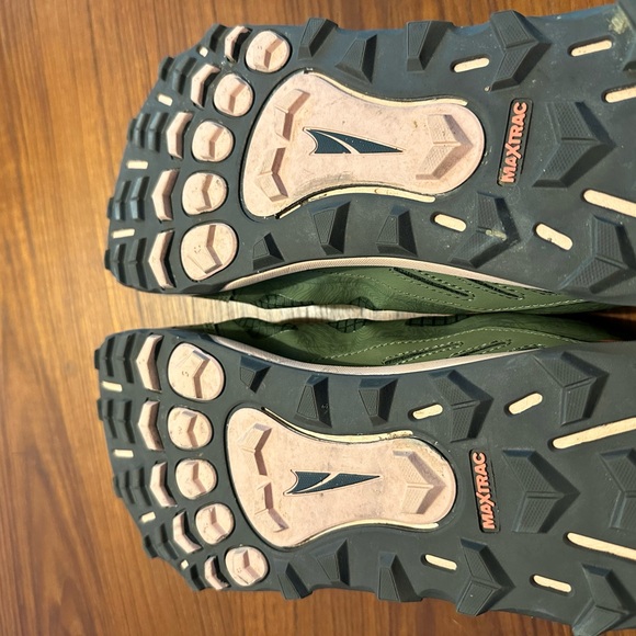 Altra Lone Peak 6 Women’s Dusty Olive - Picture 3 of 5